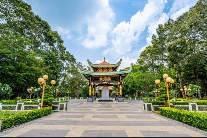 Pakej Ho Chi Minh