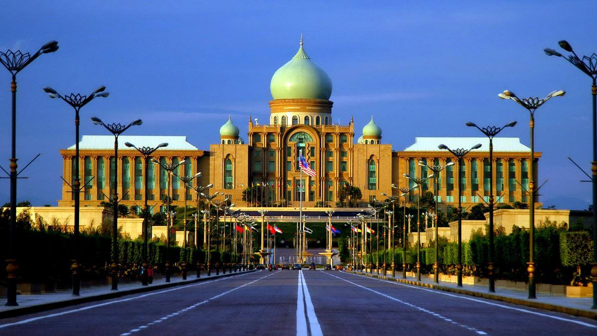 Pakej Percutian Malaysia ke Thailand