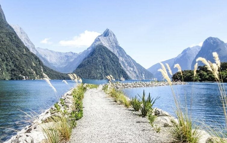Pakej ke New Zealand