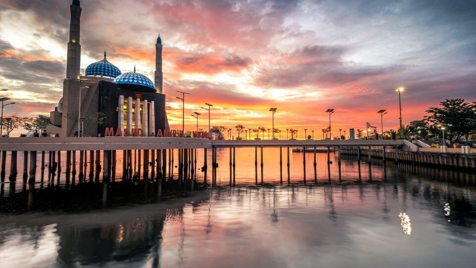 Pakej Makassar