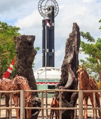 pontianak equator